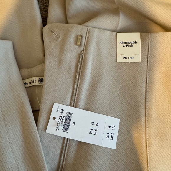 Abercrombie Slim Straight Tailored Pant in size 28R - Picture 5 of 5